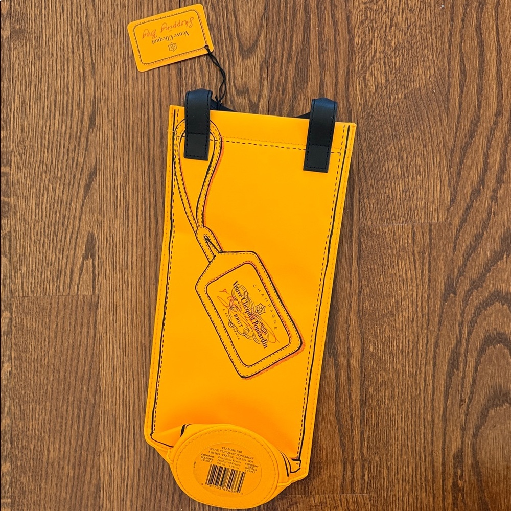 Veuve Clicquot shipping bag
